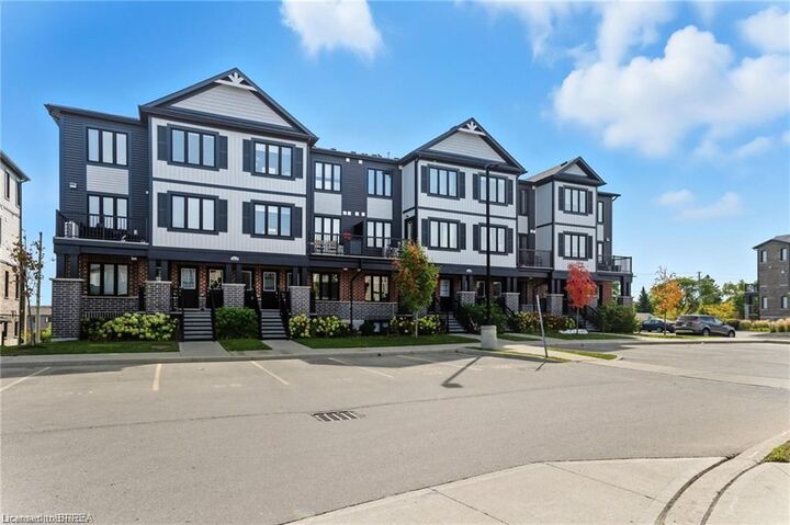 160 Rochefort Street A17 — photo 1