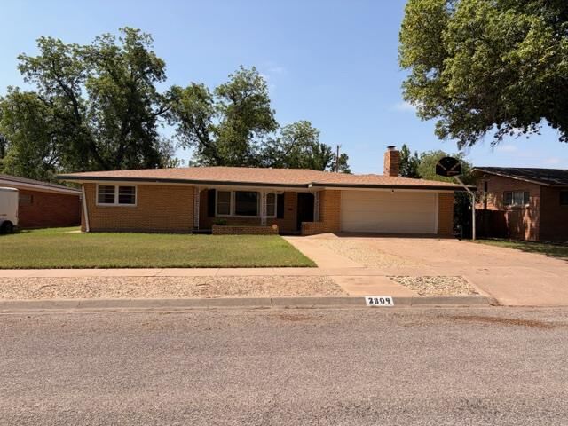Property Photo: 2804 34th St TX 79549