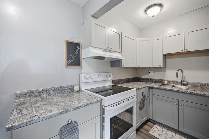 Property Photo:  16 Arizona Ter 2  MA 02474 