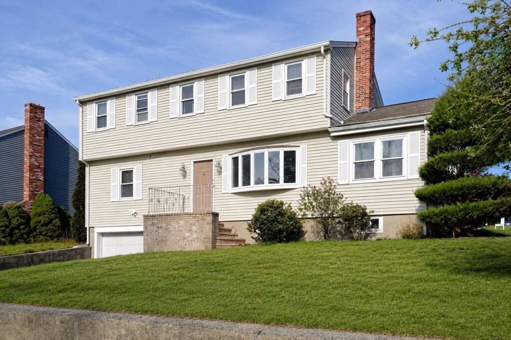 Property Photo:  11 Pitt Rd  MA 01701 
