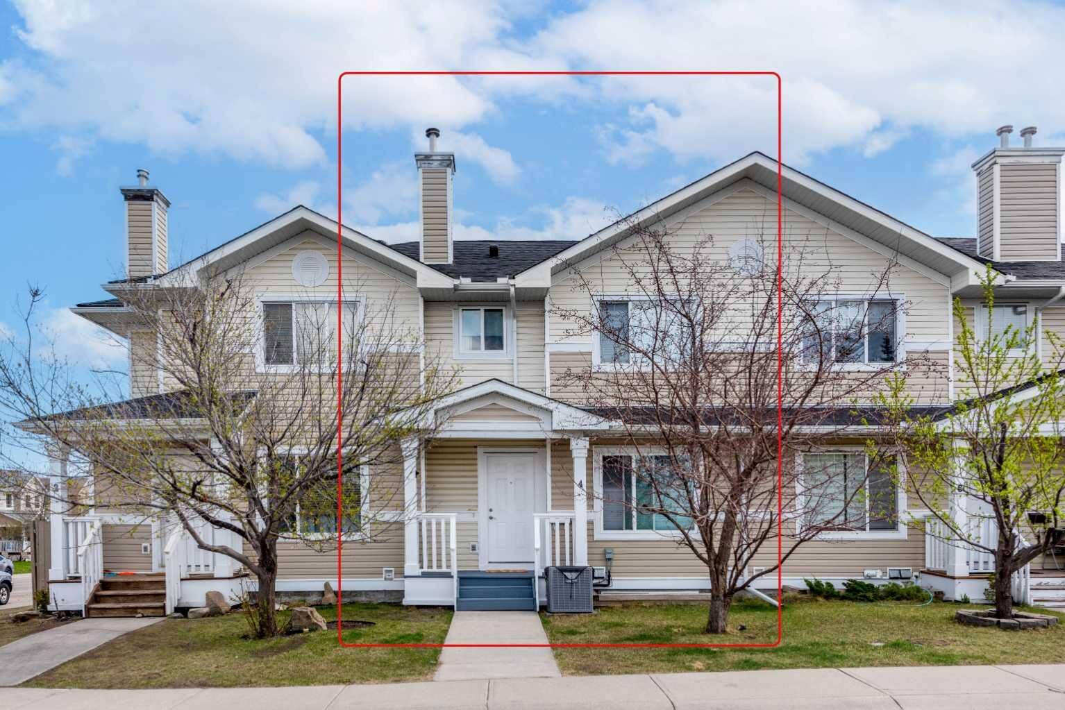 Property Photo:  4 Bridleridge Gardens SW  AB T2Y 4L3 