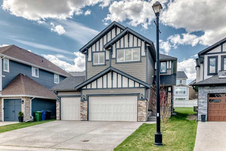 Property Photo:  210 Stonemere Green  AB T1X 0S2 