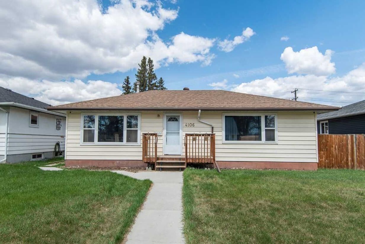 Property Photo: 4106 38 Street AB T4N 0W9