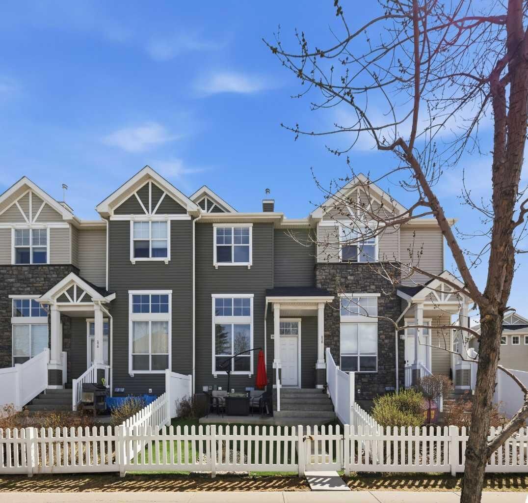 Property Photo:  270 Elgin Way SE  AB T2Z 4T4 