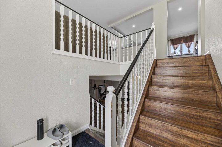 Property Photo:  5218 Silverpark Close  AB T4H 1B3 