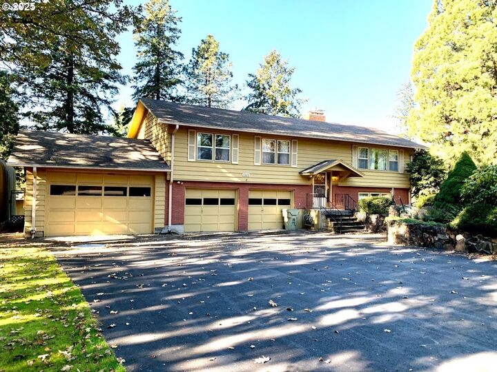 Property Photo:  5325 NW 137th Ave  OR 97229 