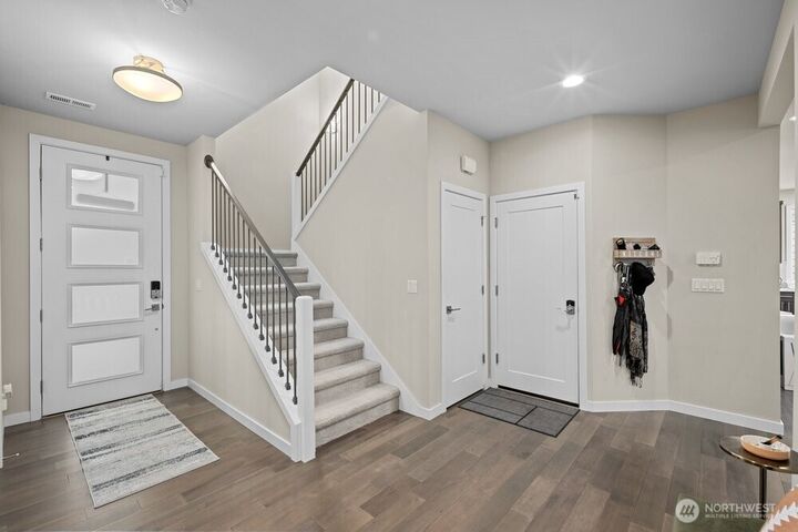 Property Photo:  8609  244th Street SW 11  WA 98026 