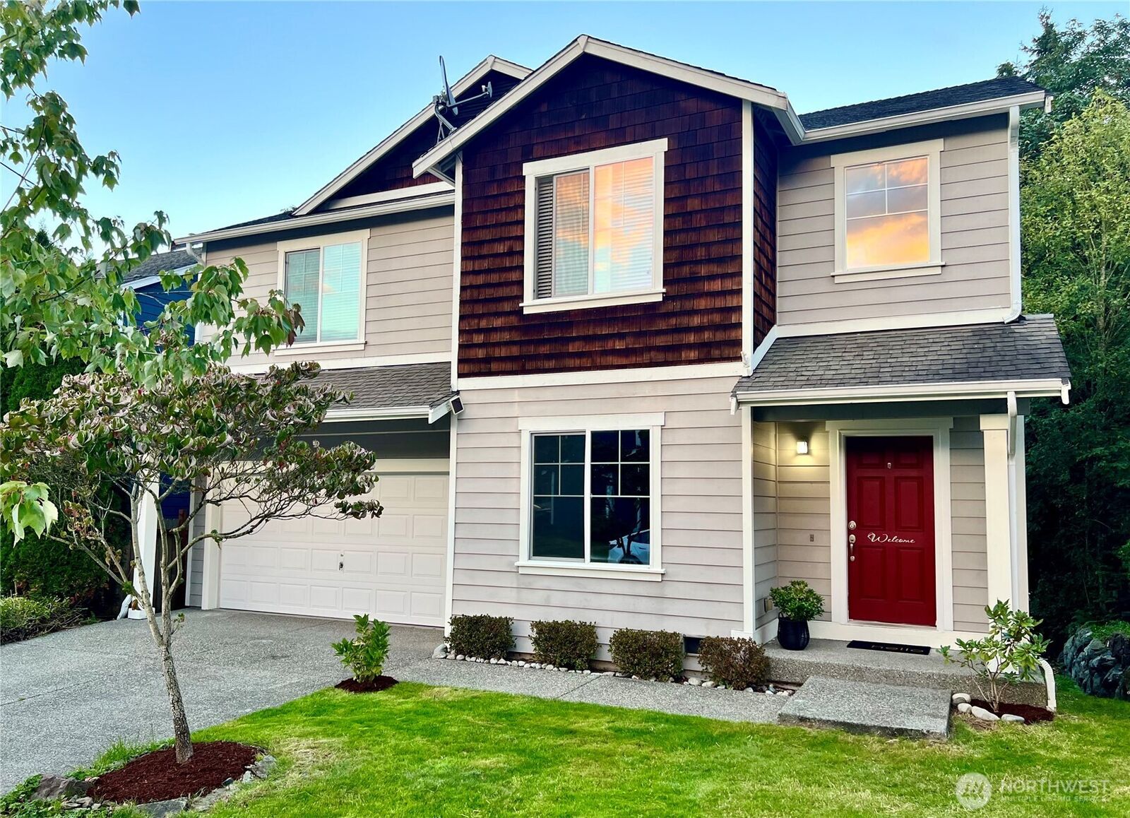 Property Photo:  11621  60th Avenue SE  WA 98296 