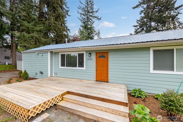 Property Photo:  23216  96th Avenue W  WA 98020 