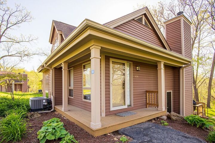 Property Photo:  108 Walnut Hill Drive  IL 61036 