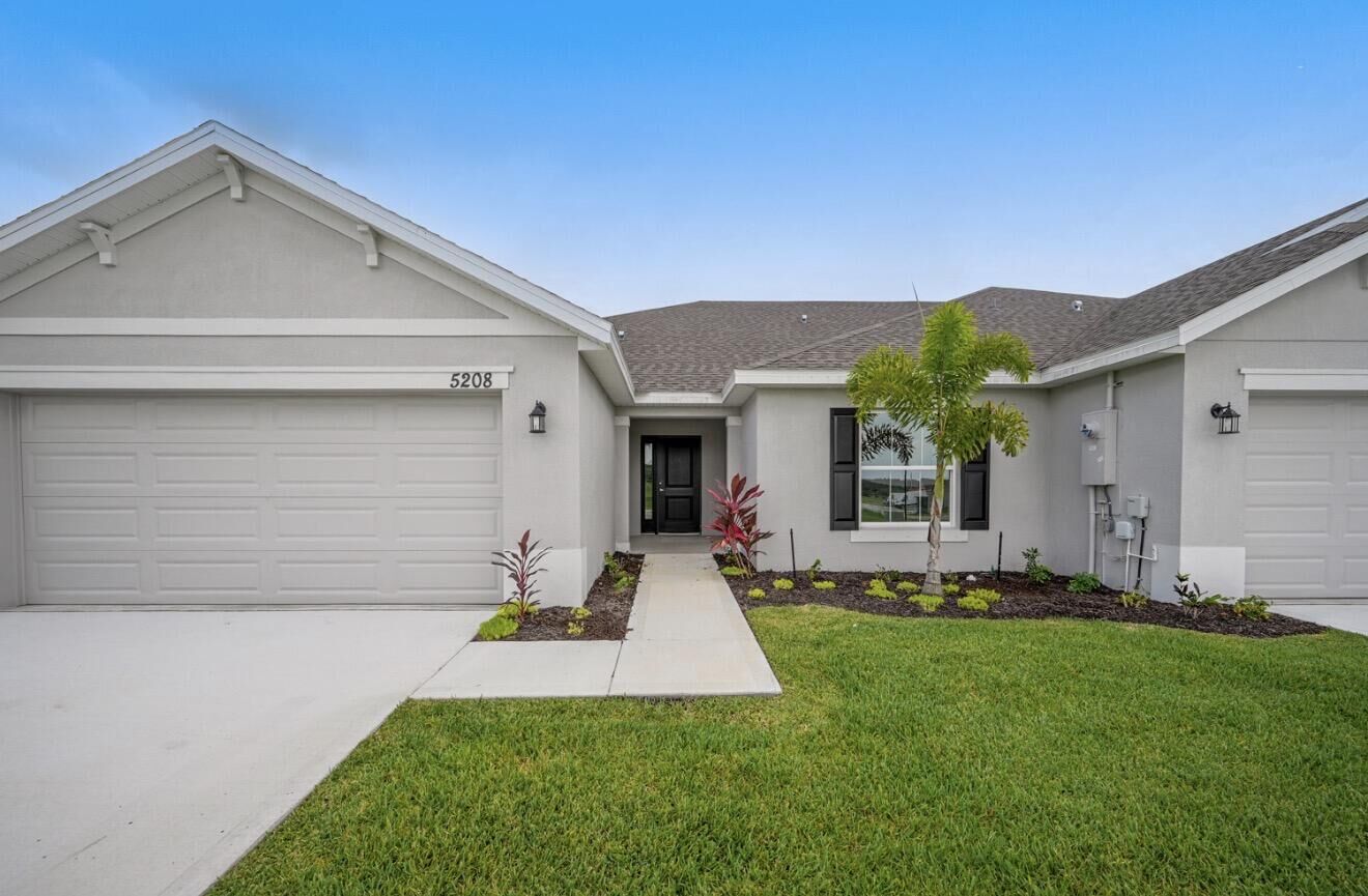 Property Photo:  8603 Giovanni Avenue  FL 34951 