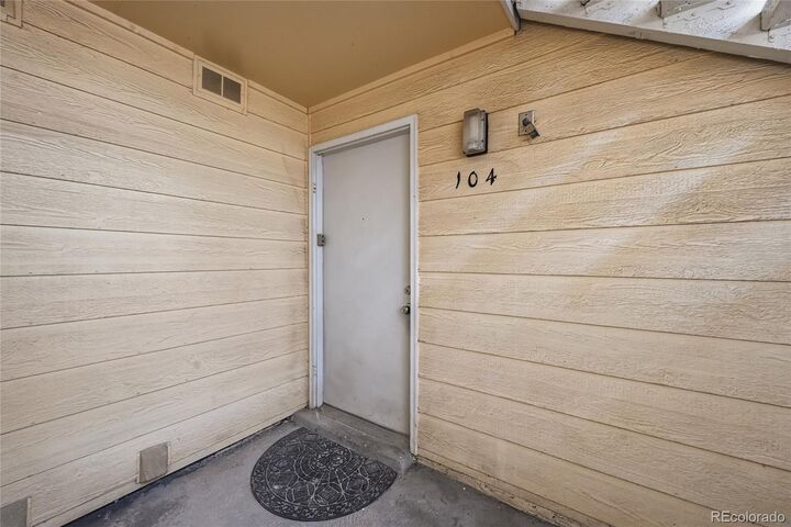 Property Photo:  12450 E Cornell Avenue 104  CO 80014 