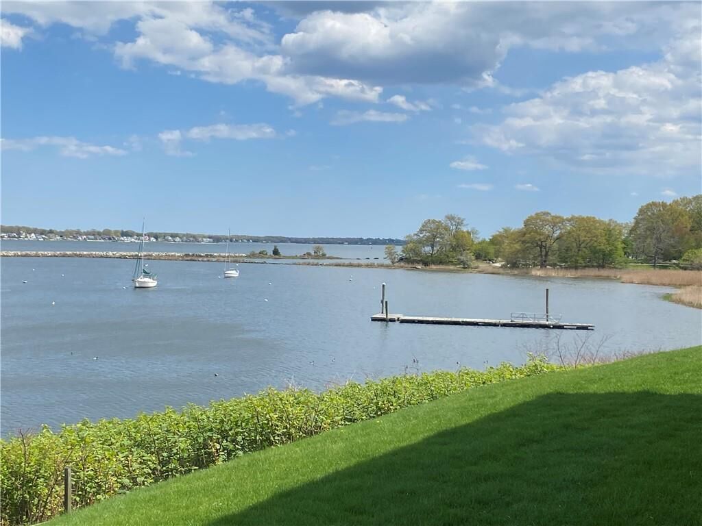 Property Photo:  400 Narragansett Parkway Nb1  RI 02888 
