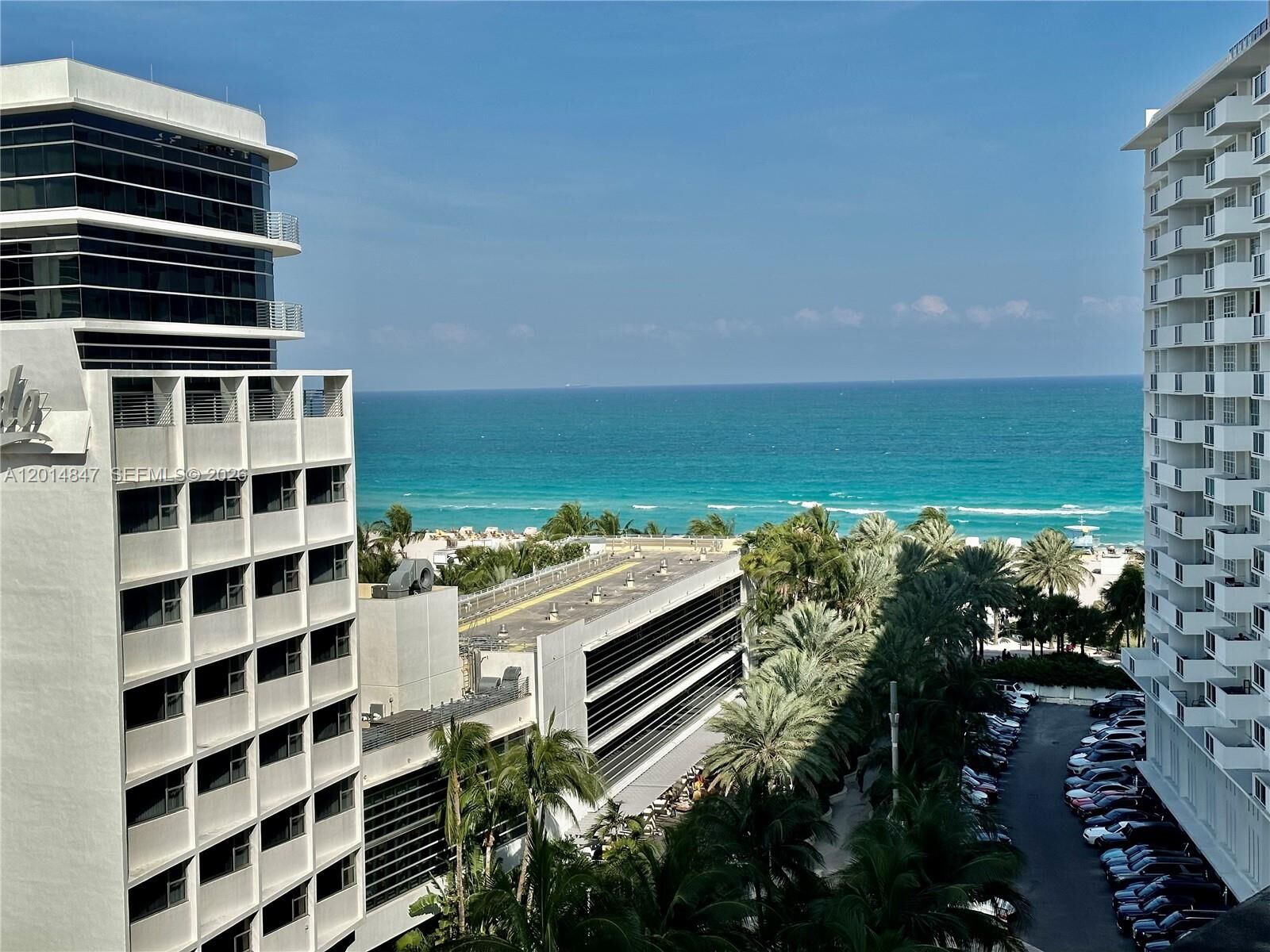 Property Photo:  100 Lincoln Rd 1012  FL 33139 