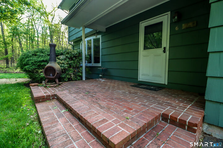 Property Photo:  6 Barker Drive  CT 06482 