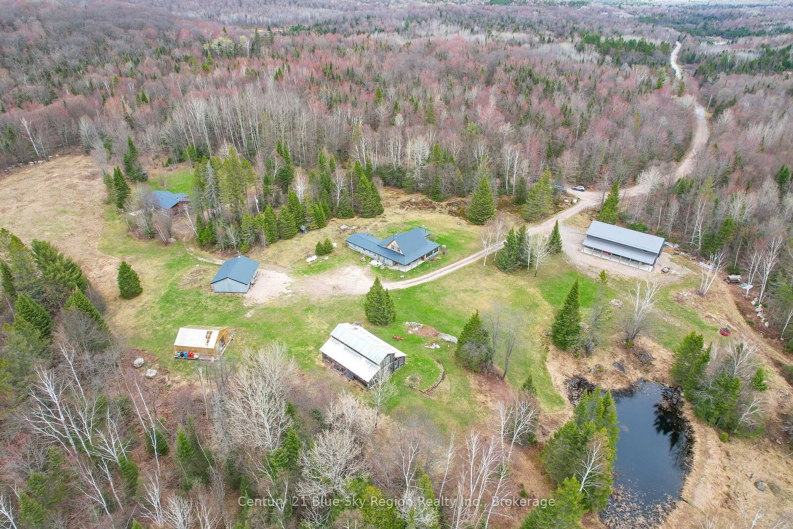 Property Photo: 930 Ponderosa Road ON P0H 2L0