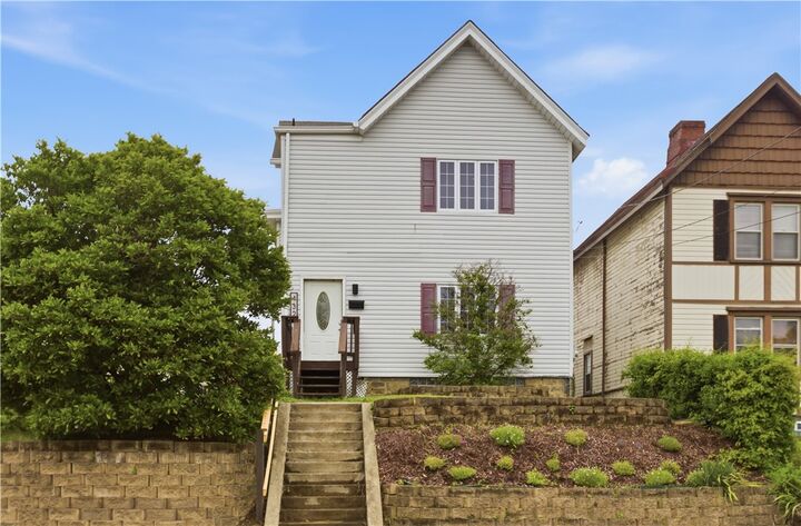 Property Photo: 432 Jefferson Ave PA 15202