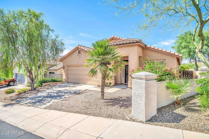 Property Photo:  1250 E Captain Dreyfus Avenue  AZ 85022 