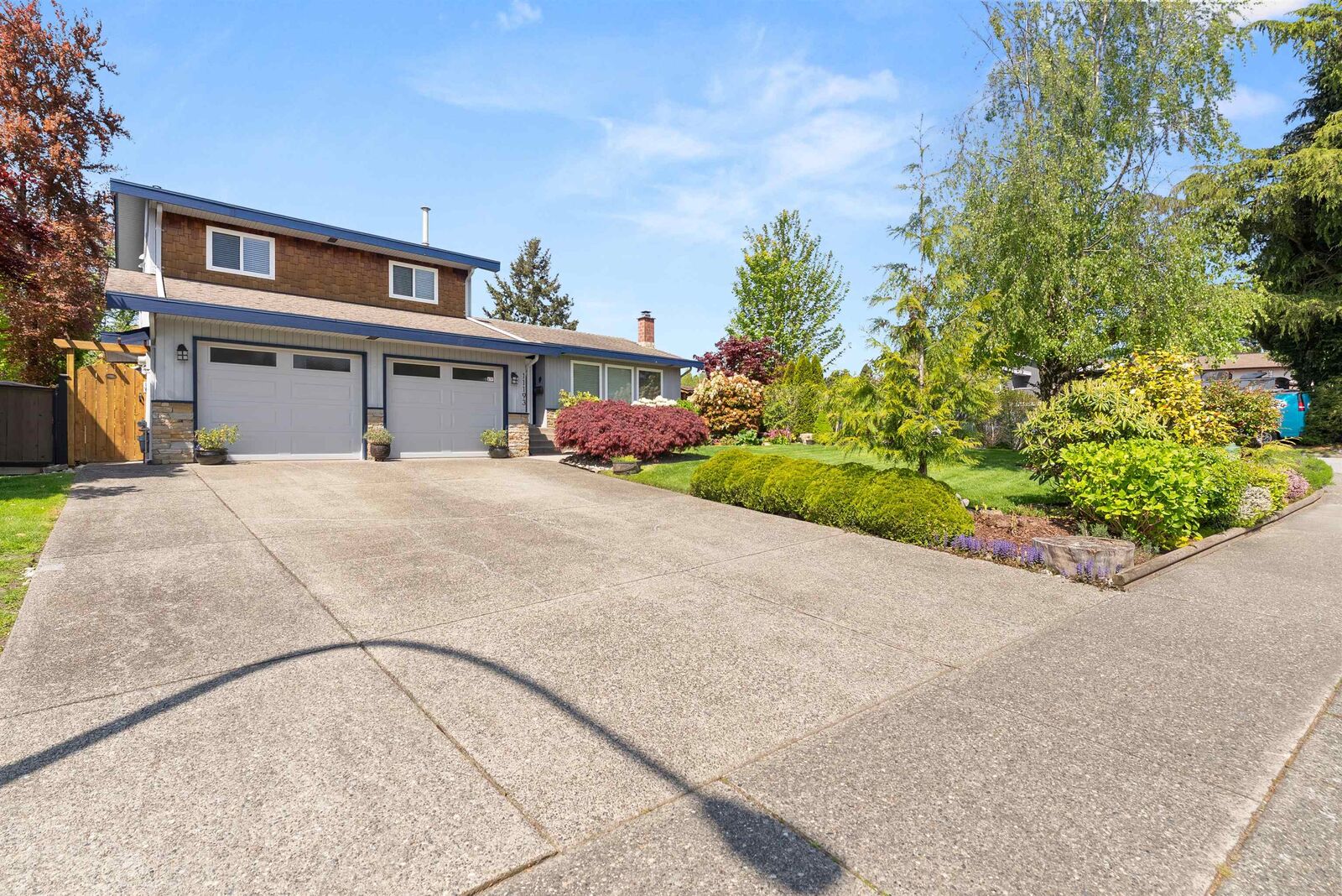 Property Photo:  11193 Scarborough Drive  BC V4C 7S1 