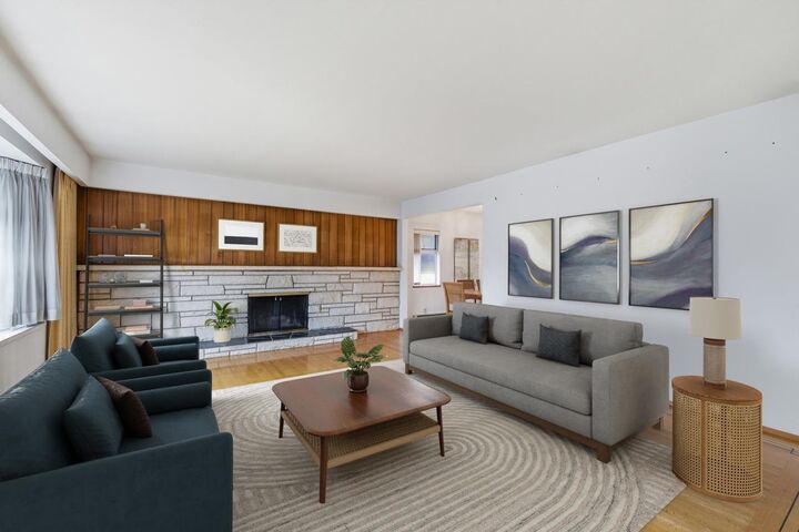 Property Photo:  6709 Ash Street  BC V6P 3K3 