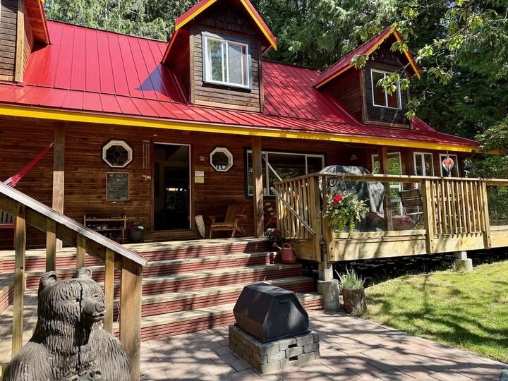 Property Photo: 1261 Roberts Creek Road BC V0N 2W2