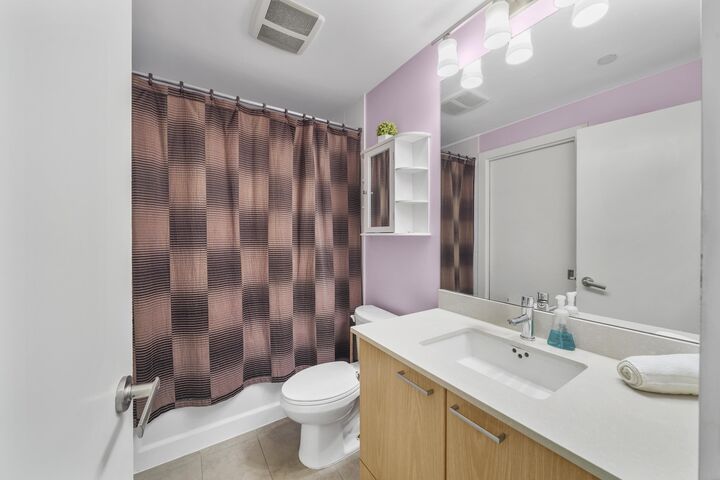 Property Photo:  2789 Shaughnessy Street 907  BC V3C 0C3 