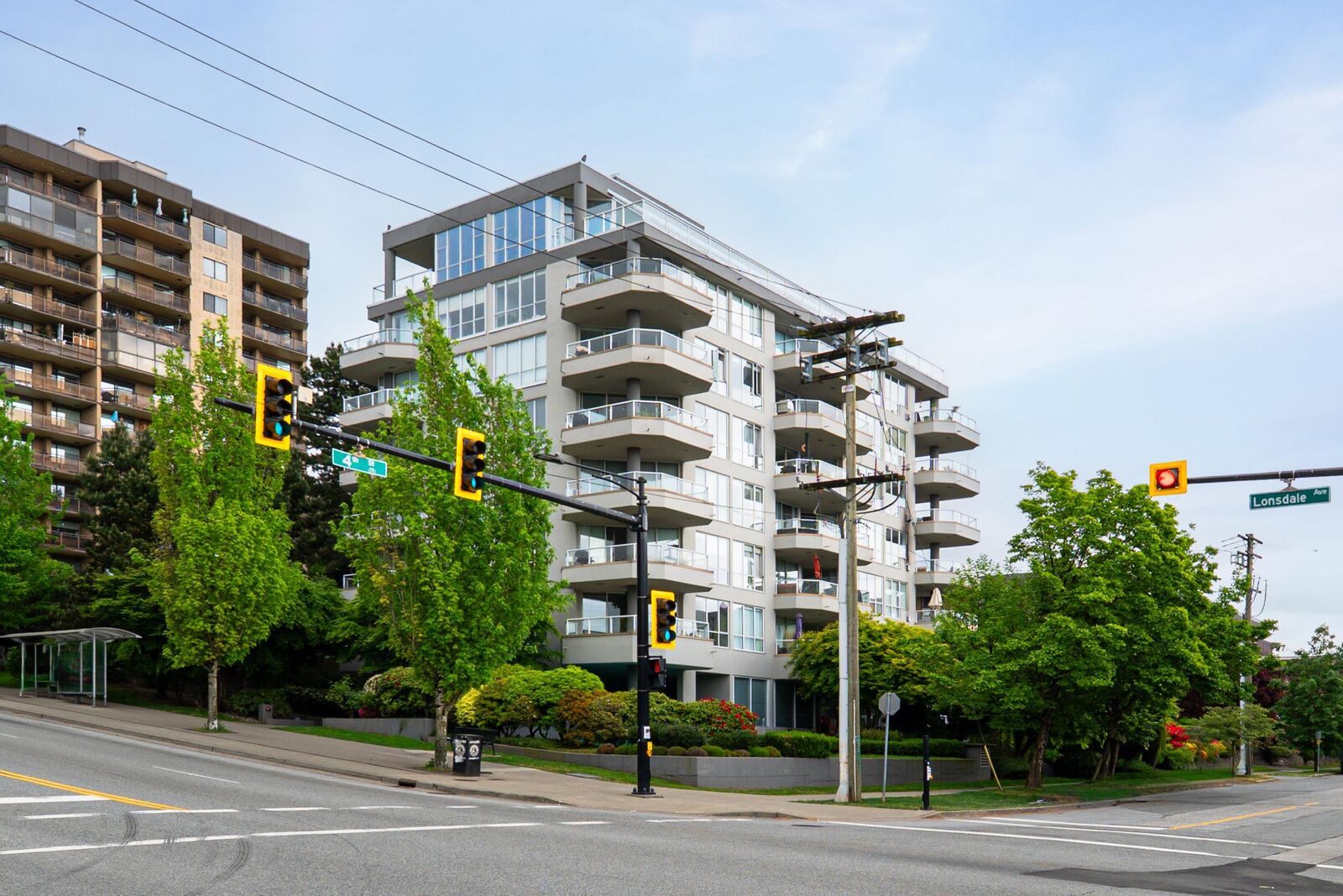 Property Photo:  408 Lonsdale Avenue 203  BC V7M 2G5 