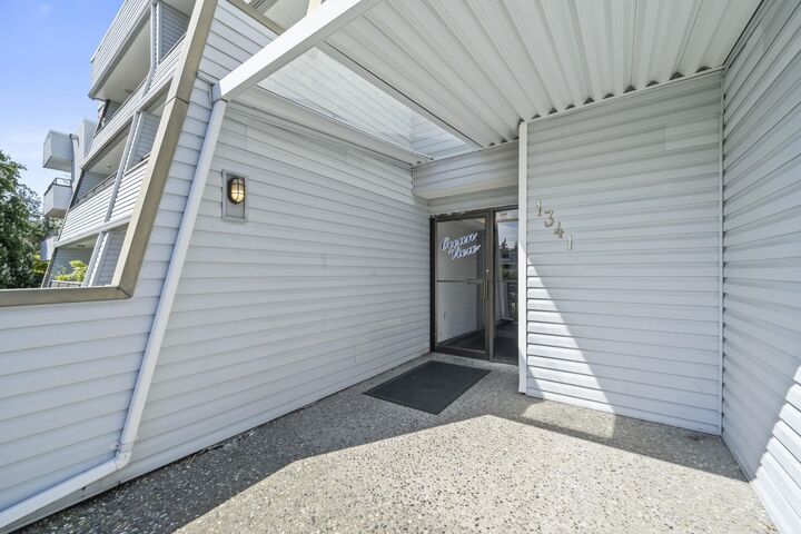 Property Photo:  1341 George Street 112  BC V4B 4A1 