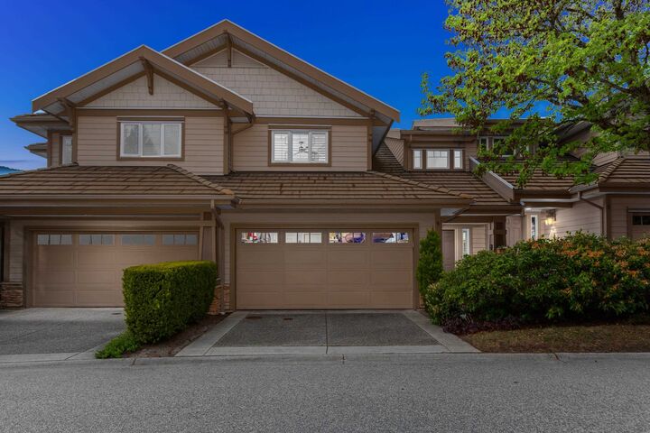 Property Photo: 6 Beach Drive BC V8B 1A2