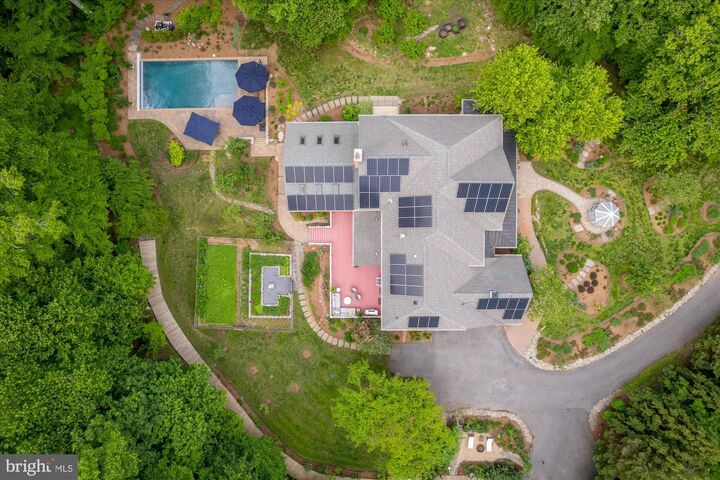 Property Photo:  801 Antietam Drive  MD 21035 