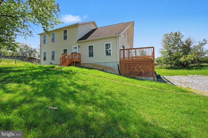 Property Photo:  372 Kerrsville Road  PA 17015 