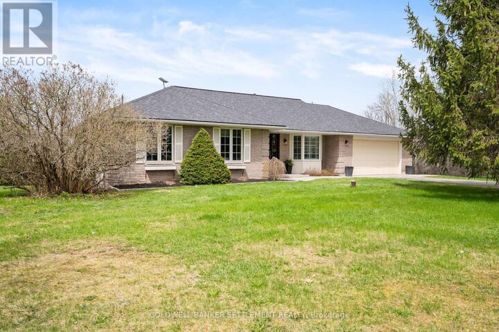 Property Photo:  234 Somerville Drive  ON K7H 3C6 
