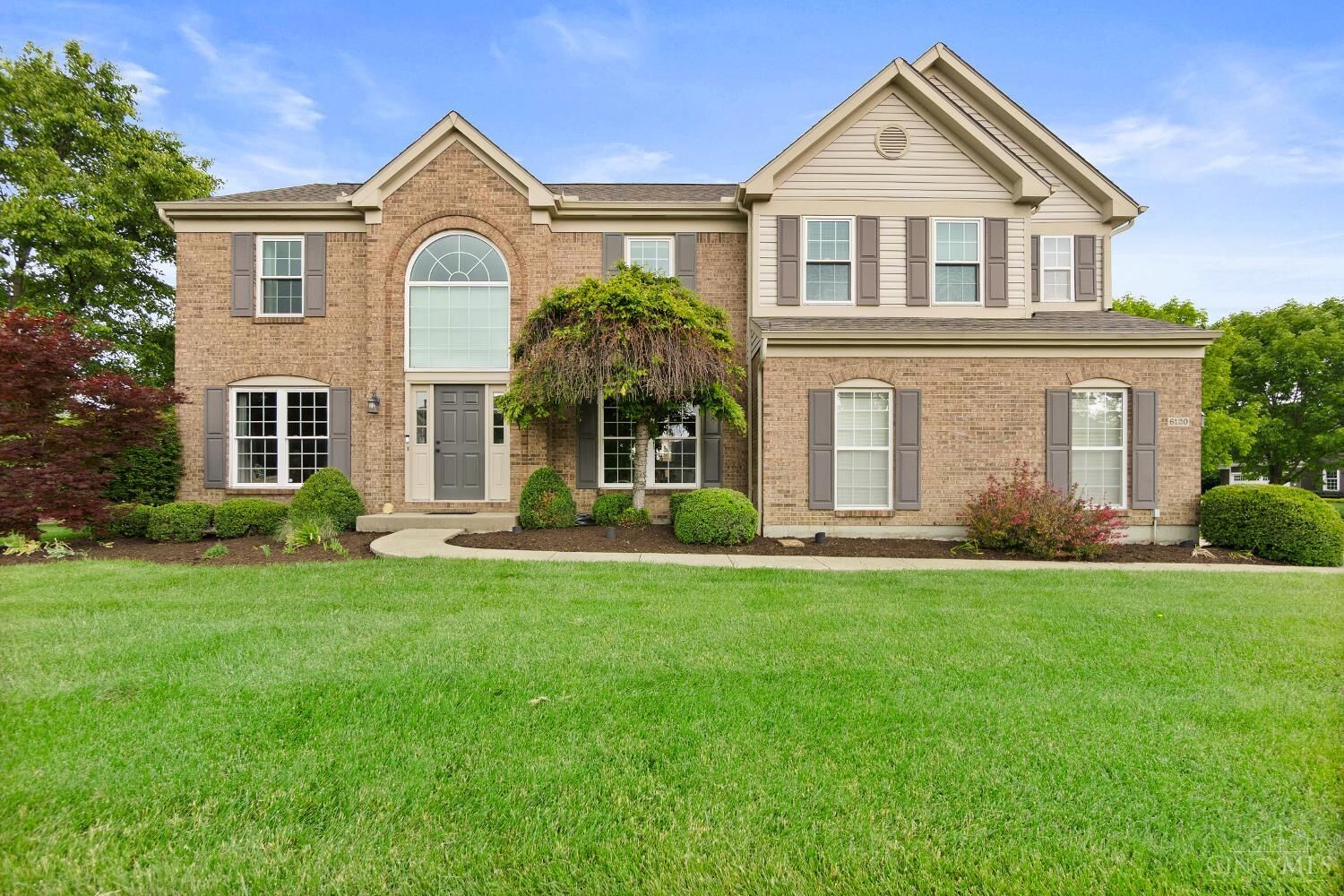 Property Photo:  6120 Greenbrier Glen  OH 45040 