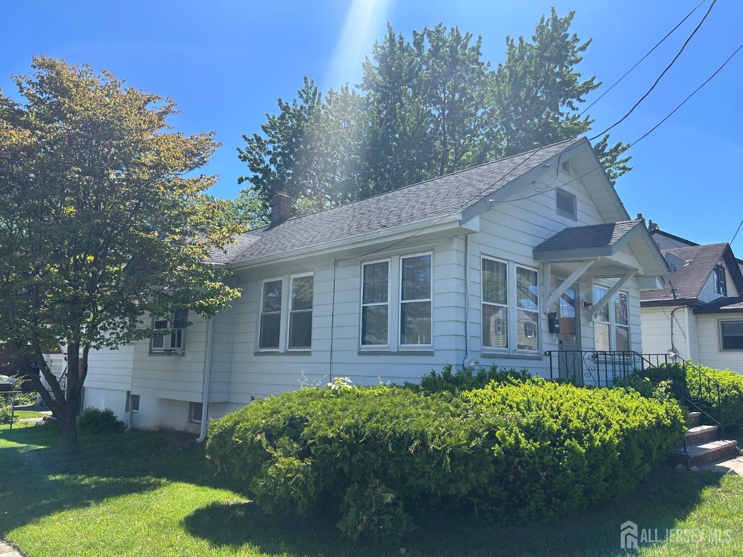 Property Photo: 462 Crows Mill Road NJ 08863