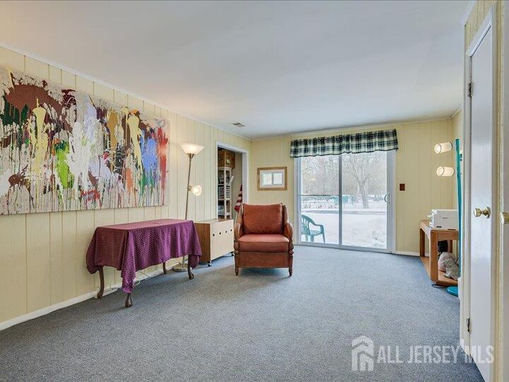 Property Photo:  38 Karen Place  NJ 08817 