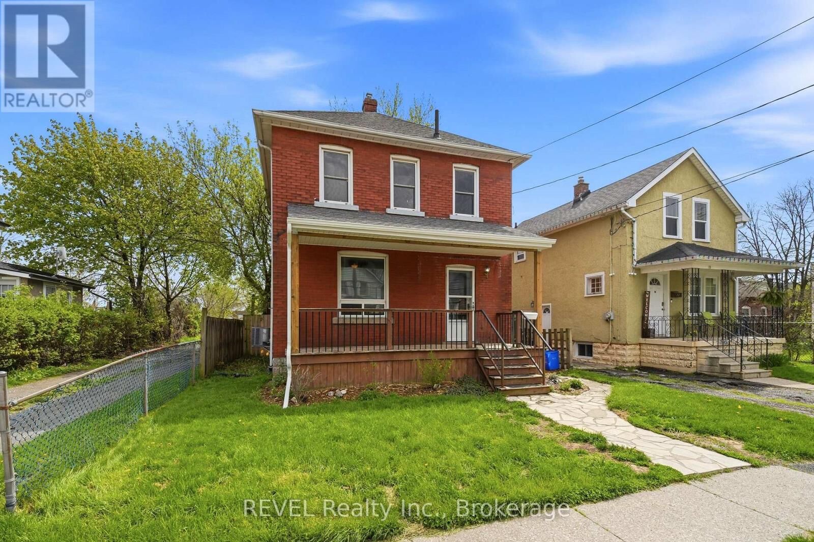 Property Photo:  19 Victoria Street  ON L3B 4L6 