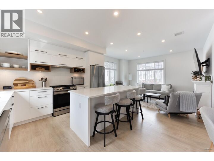 Property Photo:  12018 237 Street 23  BC V4R 0H6 