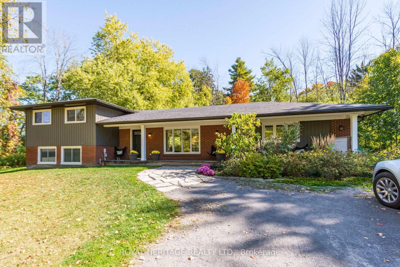 Property Photo:  32 Mallory Road  ON K0K 1G0 