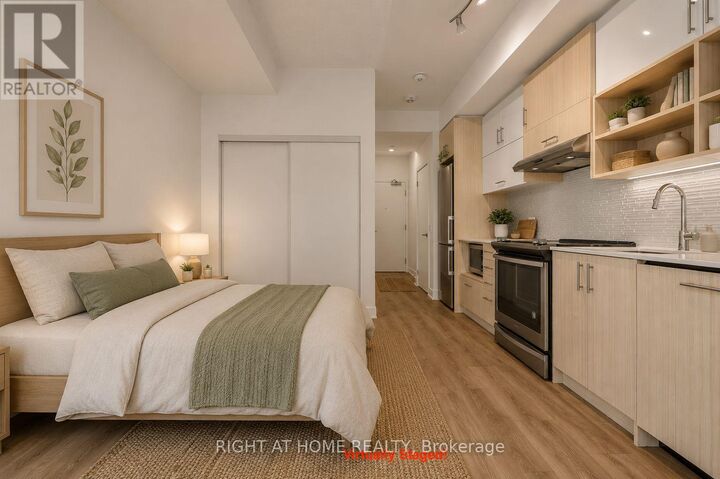 Property Photo:  128 Fairview Mall Drive 509  ON M2J 0E8 
