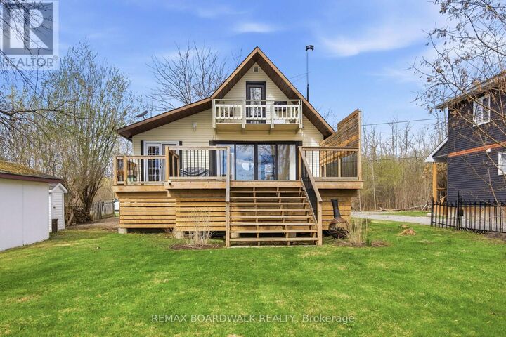 Property Photo:  124 McCullough'S Landing Road  ON K7H 0J3 