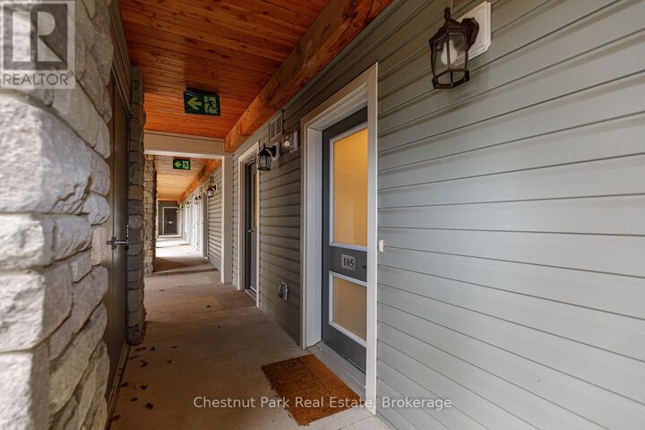 Property Photo:  4 Anchorage Crescent 105  ON L9Y 0Y6 