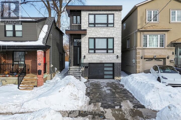 Property Photo:  33 August Avenue  ON M1L 3M8 