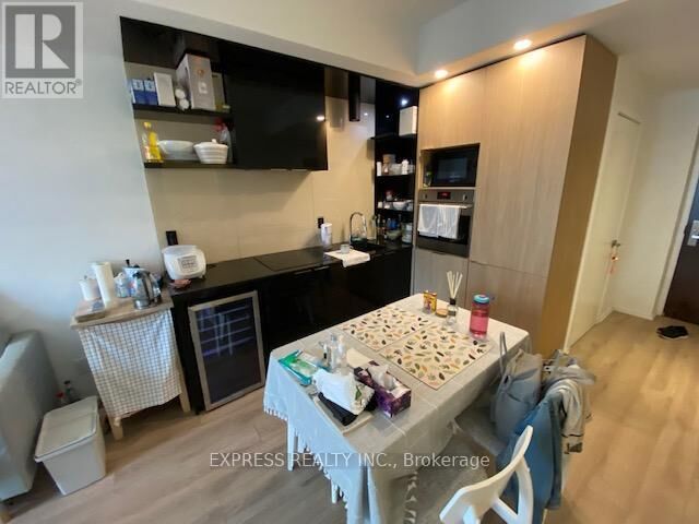 Property Photo:  70 Temperance Street 4308  ON M5H 0B1 