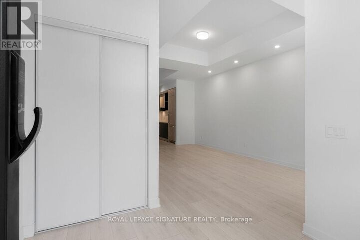 Property Photo:  3025 Trailside Drive 144  ON L6M 5R7 