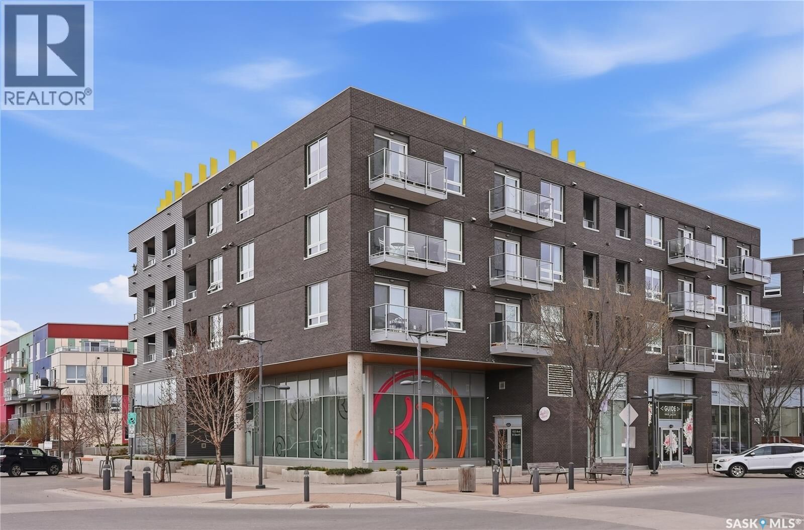 Property Photo:  310 409 B Avenue S  SK S7M 1M7 