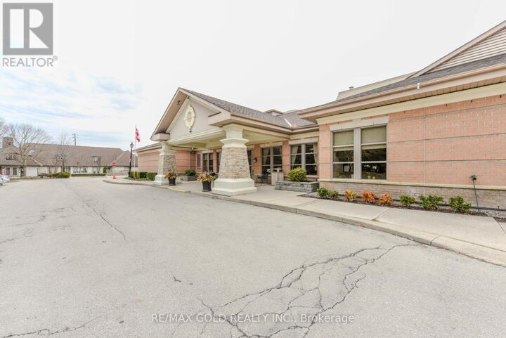 Property Photo:  100 Burloak Drive 2411  ON L7L 6P6 