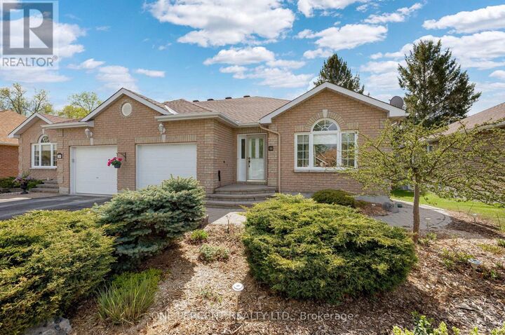 Property Photo:  18 Dr. Gordon Crescent  ON K0G 1J0 