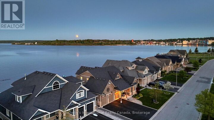 Property Photo: 409 Bayport Boulevard ON L4R 0C4