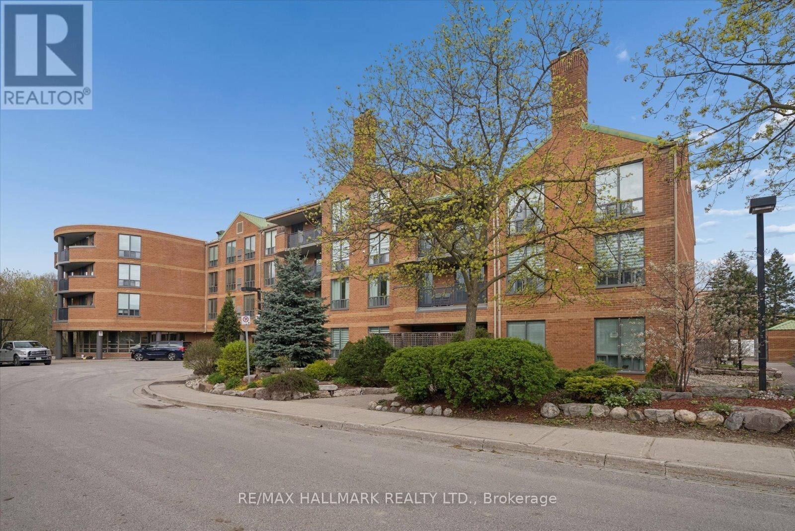 Property Photo:  30 Wilson Street 302  ON L3P 1N1 