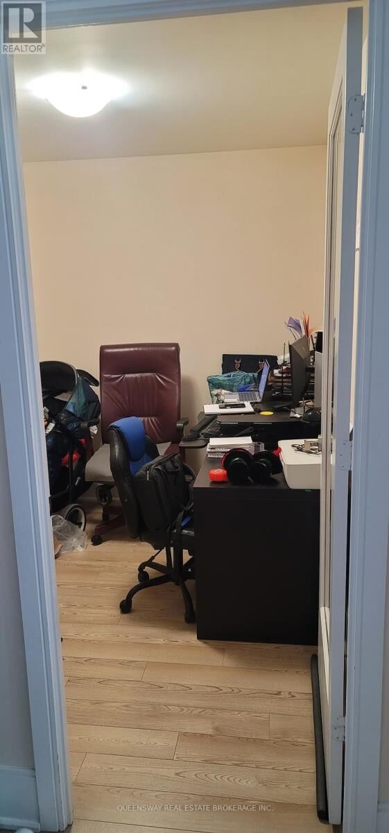 Property Photo:  181 Wynford Drive 3008  ON M3C 0C6 